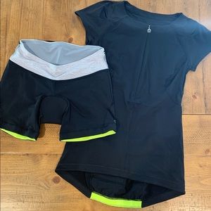 Lululemon cycling to and shorts with chamois 4/6